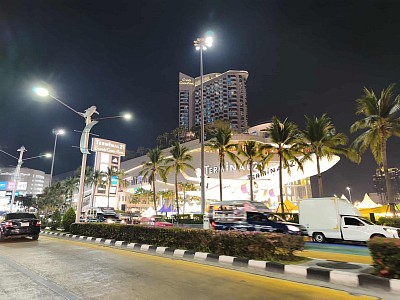 รับส่งพัทยาลูกค้าต้องการไปสนามบินสุวรรณภูมิสนามบินดอนเมืองส่งแถวสุขุมวิท