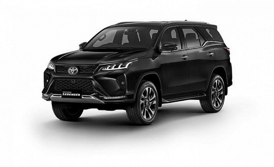 รถ SUV ขนาดใหญ่ 7 ที่นั่ง
